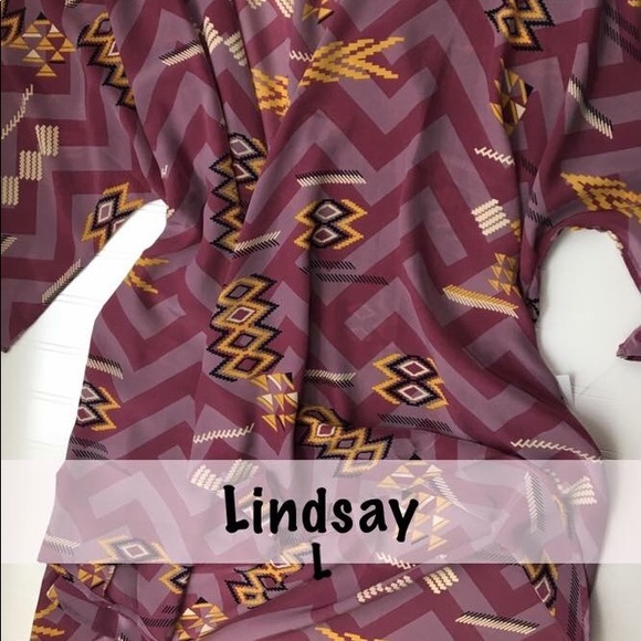 LuLaRoe Sweaters - LuLaRoe Lindsay, Large